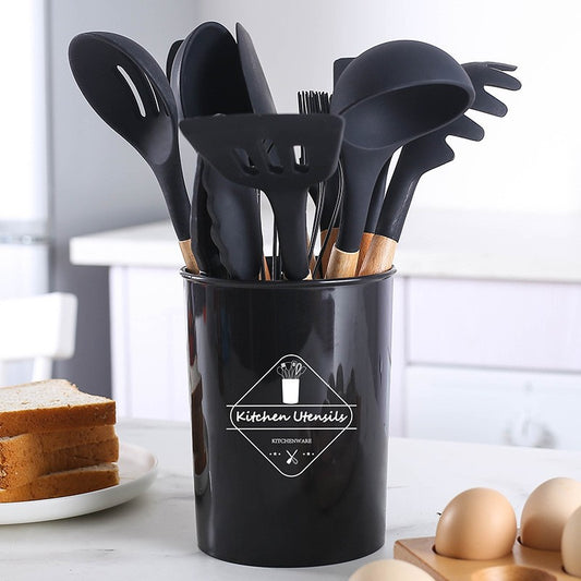 Wooden Handle Kitchenware 12 Piece Set FDA Silicone Non-stick Cooking Shovel Spoon Baking Suit With Storage Barrel